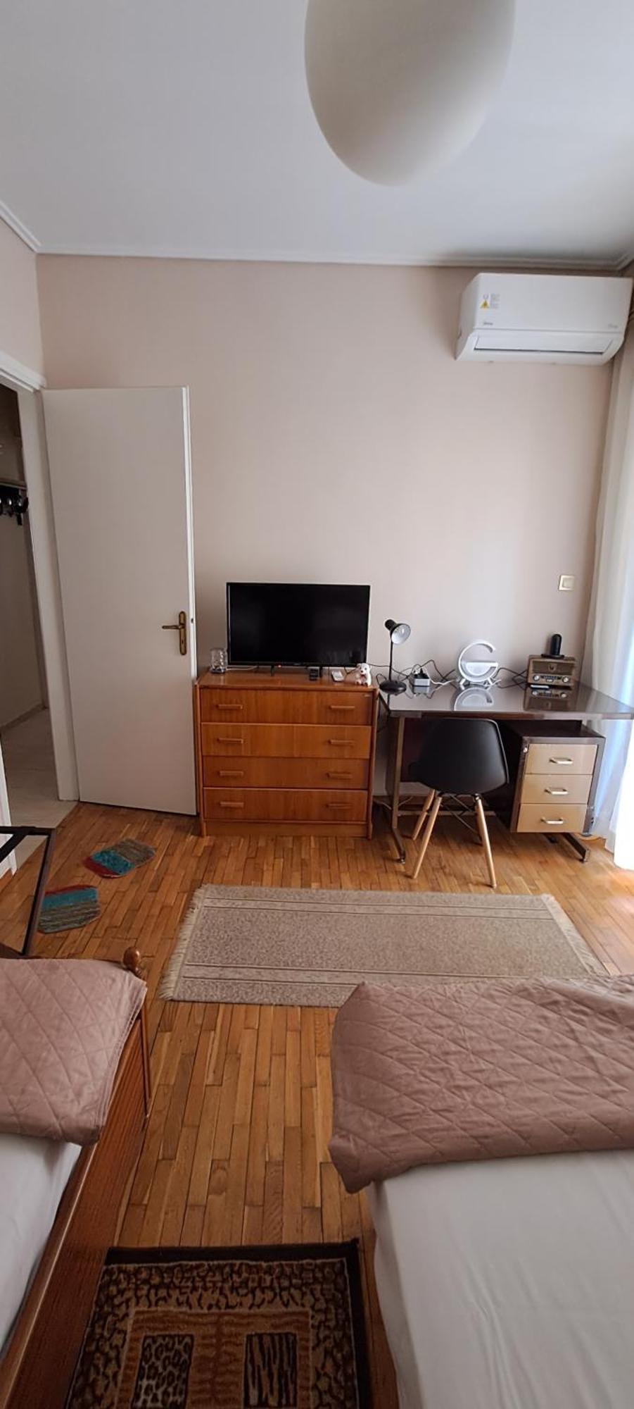 Apartment Sq Varnava Athens