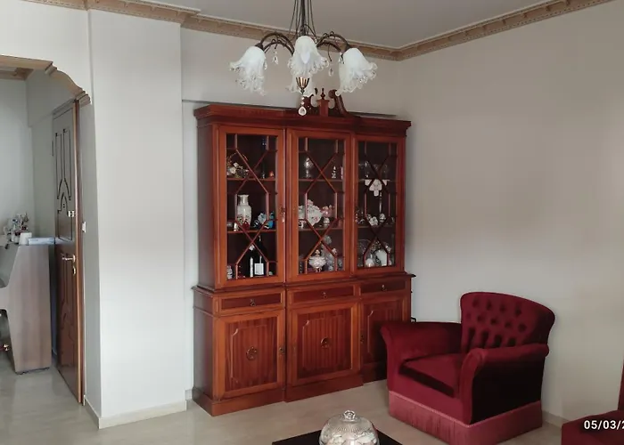 Sq Varnava Appartment Athens