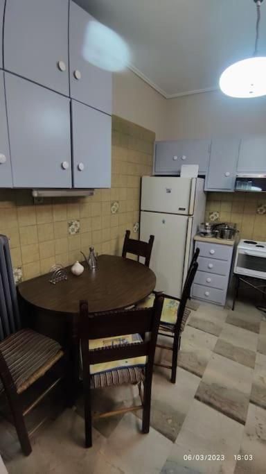 Apartment Sq Varnava Athens