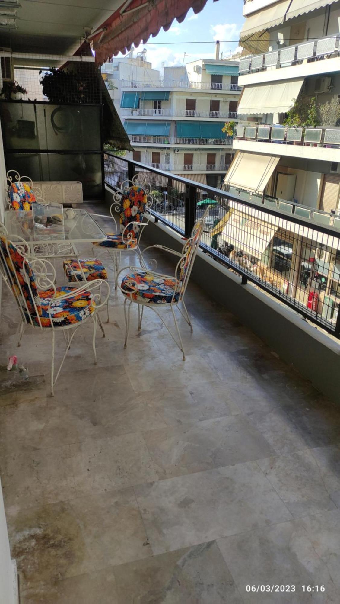 Sq Varnava Apartment Athens